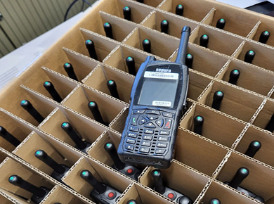 Rotterdam City Management project team began deploying 900 Sepura SC2020 walkie-talkies