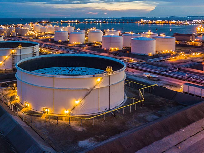 Critical Communications for Petrochemical sites